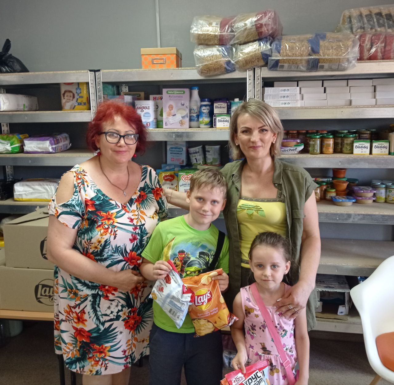 Дружинам військових